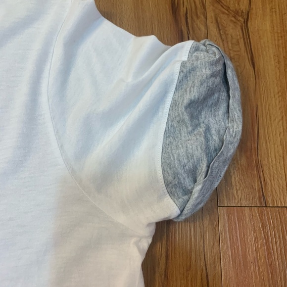 Vince Colorblock Grey & White Crew Cuffed Sleeve Tee - Picture 7 of 10